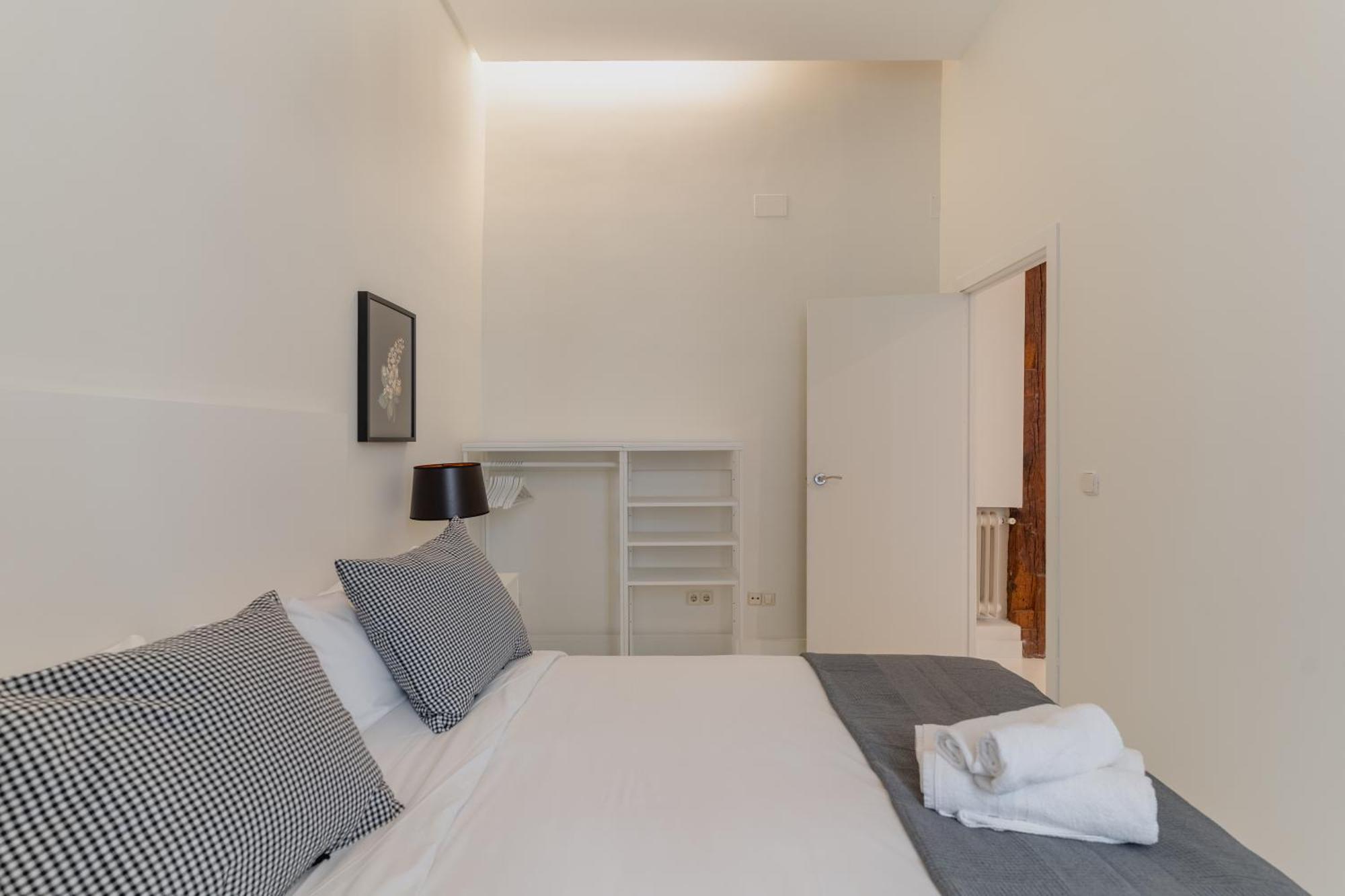 Spacious Modern-3Bedrooms 2Bathrooms-Plaza Mayor Мадрид Экстерьер фото